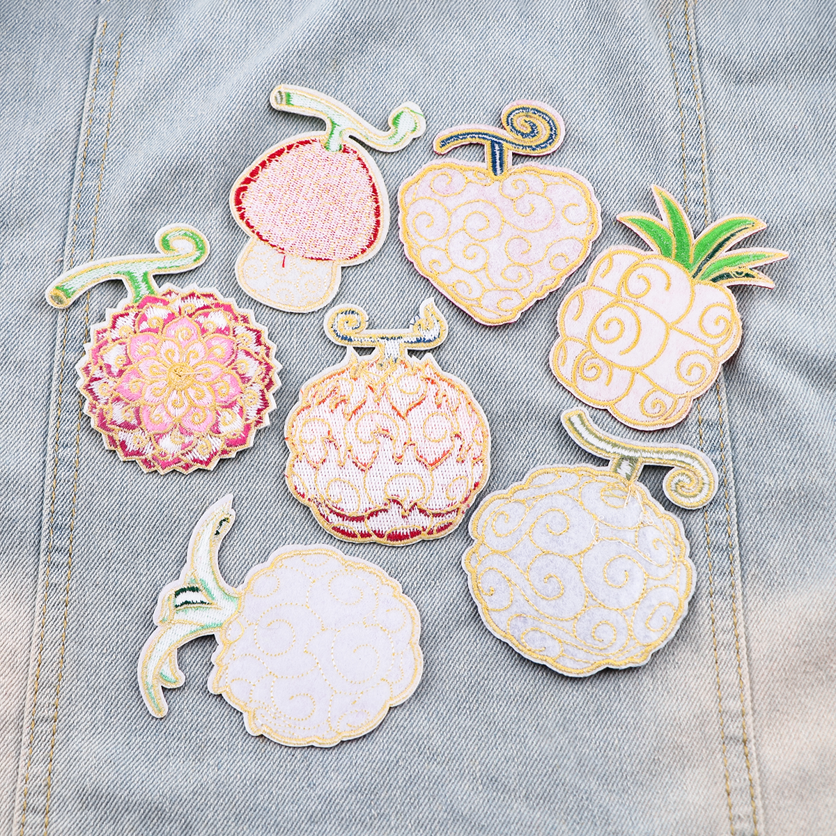 Manga Badge on Backpack Devil  - Iron On Patch reseña y precio