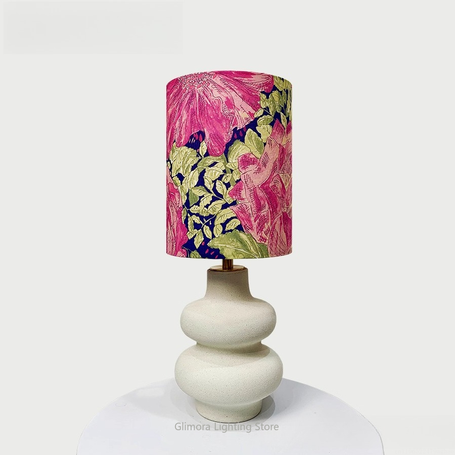 Liberty Fabric Table Lamp: Imp - Century Textile & Sewing Supply Avenue C North Saskatoon Sk reseña y precio