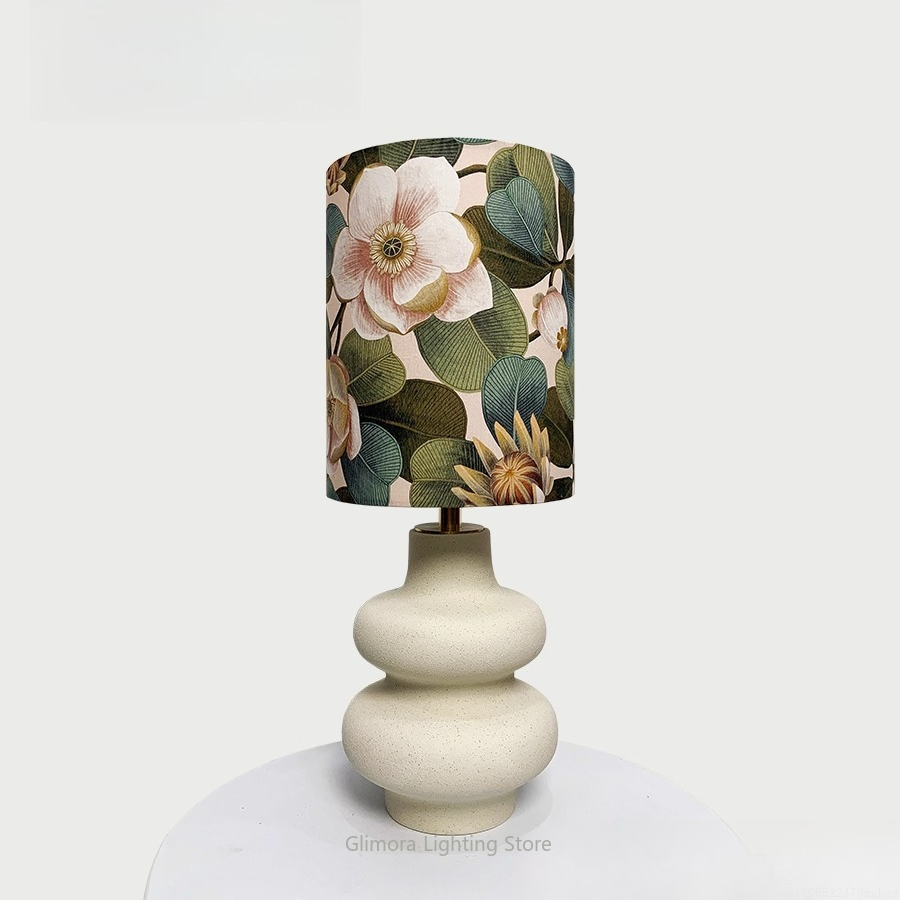 Liberty Fabric Table Lamp: Imp - Century Textile & Sewing Supply Avenue C North Saskatoon Sk reseña y precio