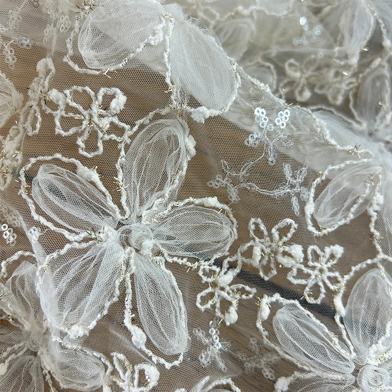 3D Embroidered Sequin Mesh Fab - Textiles Sewing Techniques reseña y precio