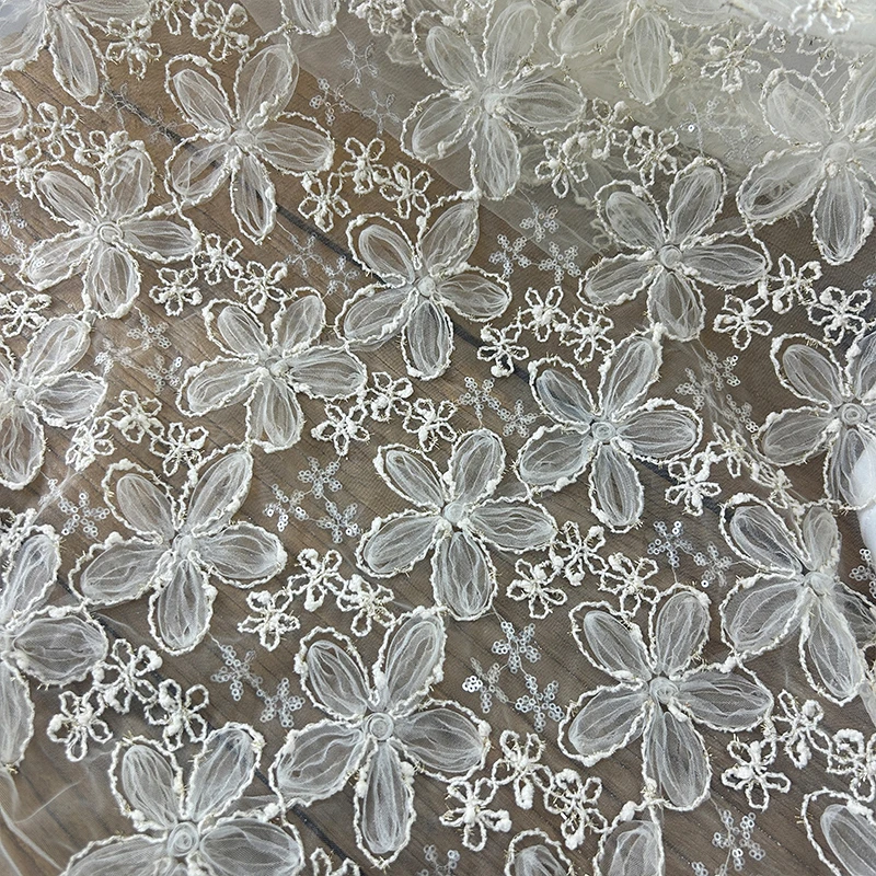3D Embroidered Sequin Mesh Fab - Textiles Sewing Techniques reseña y precio