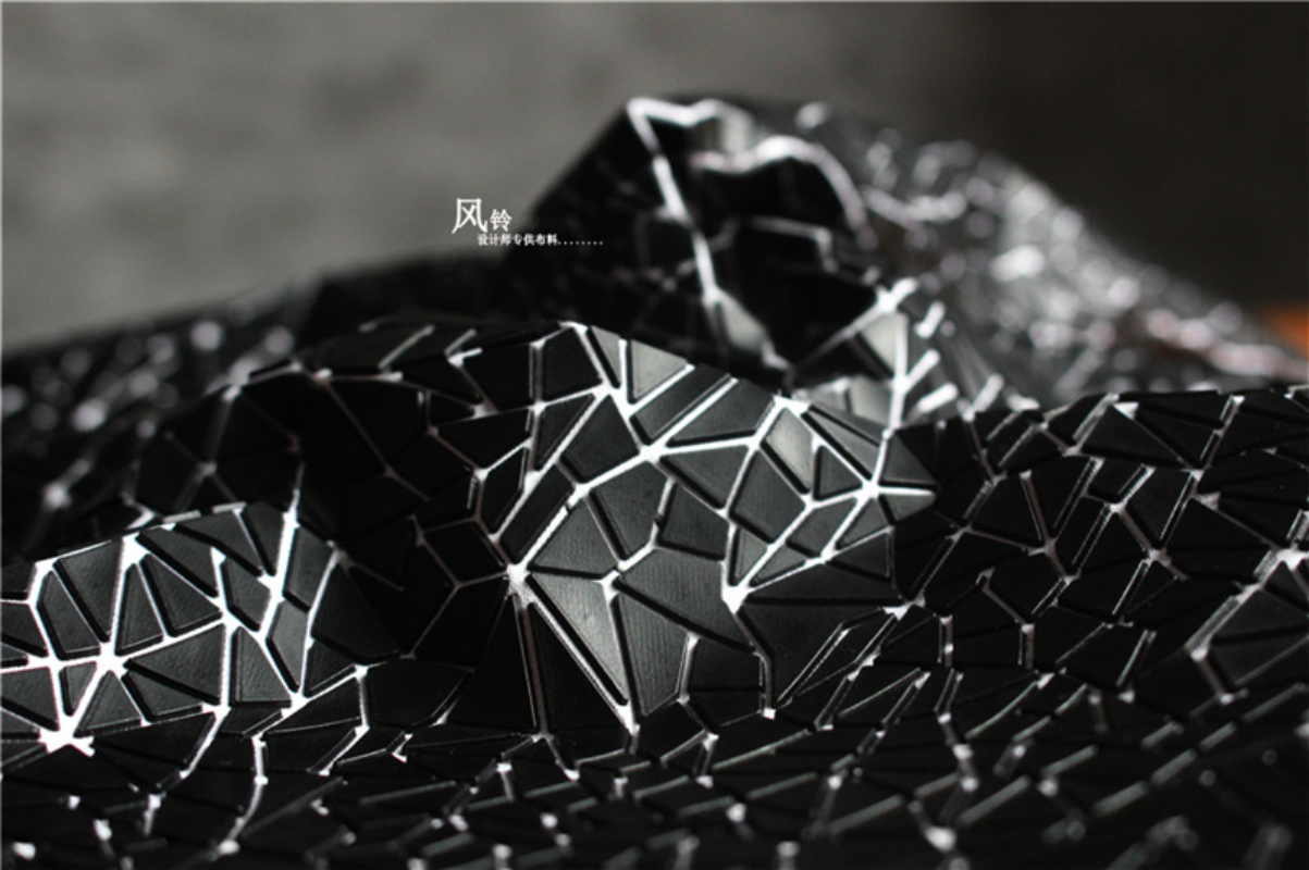 PU Fabric Black Irregular Shap - Sewing Textile Art reseña y precio