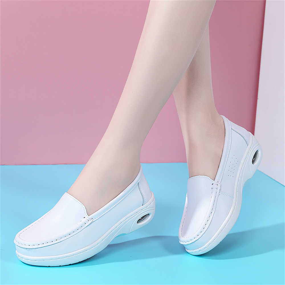 Chunky White Sole Heel Shoes O - Sewing Industry reseña y precio