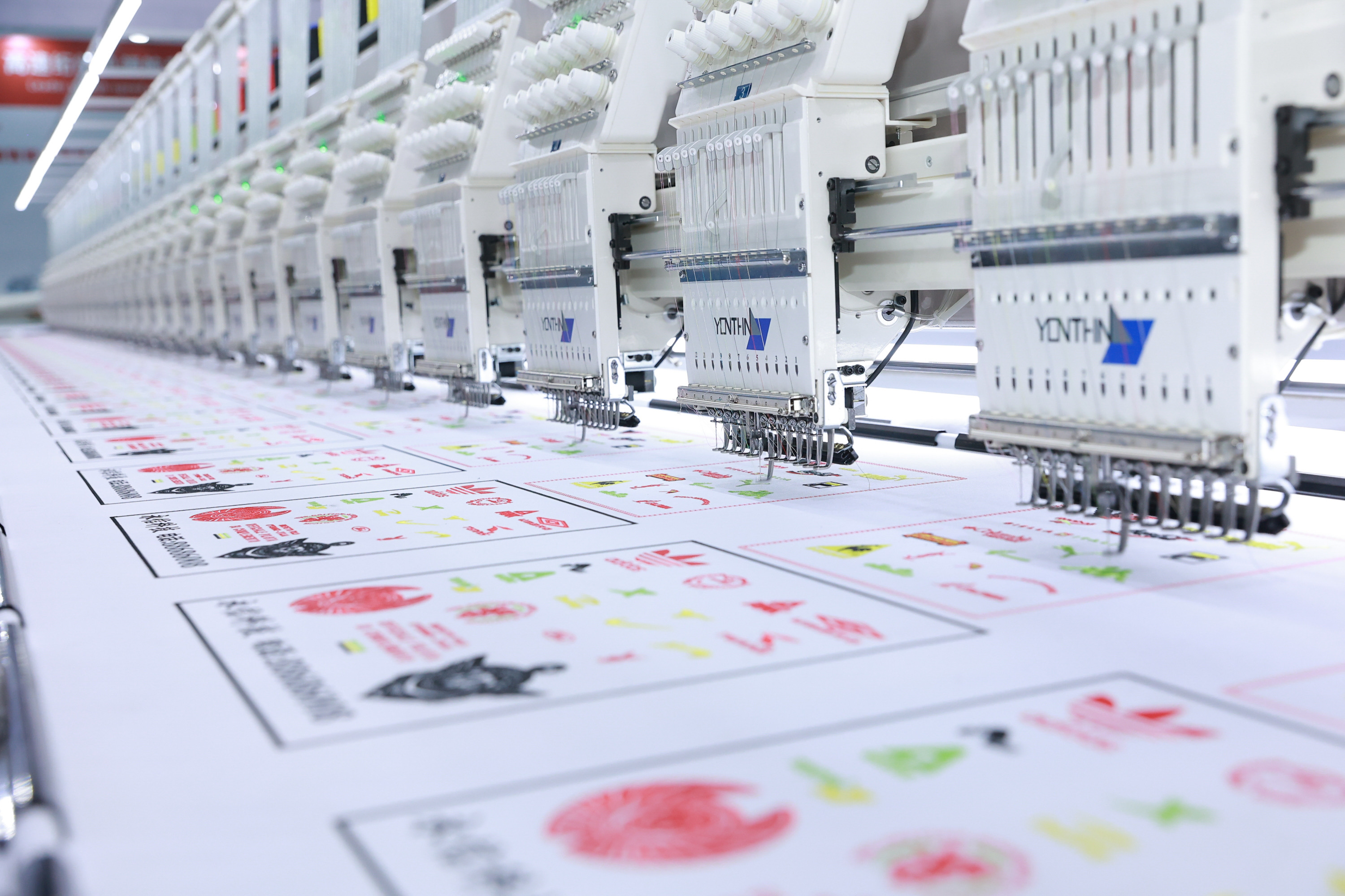 Yonthin Computer Embroidery Ma - Textiles Sewing Machine reseña y precio